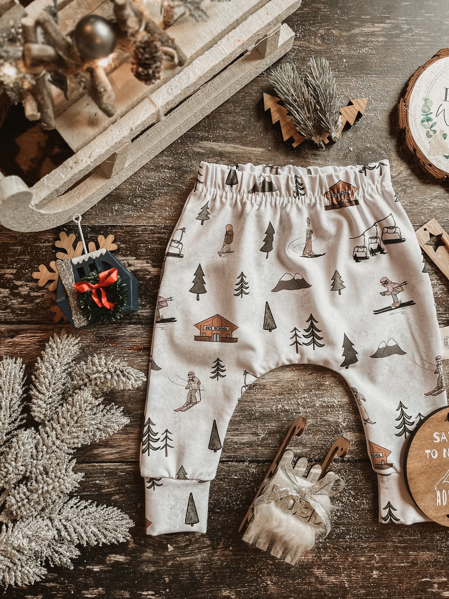 Alpine Adventures Harem Leggings