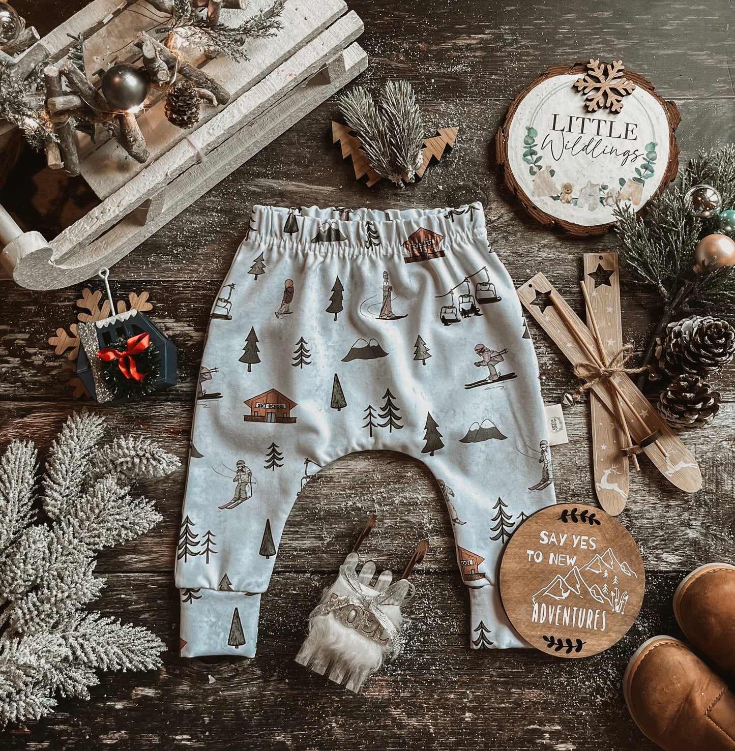 Alpine Adventures Slim Leggings