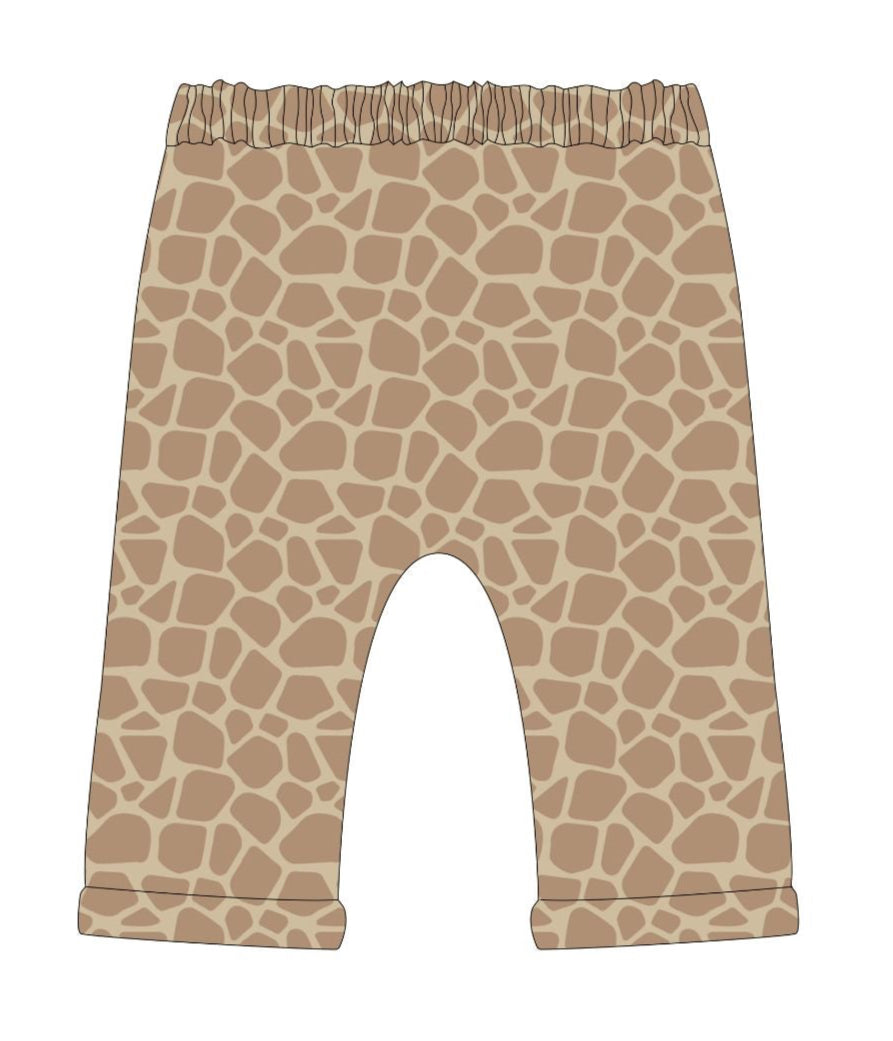 Giraffe's Path Rolled Shorts