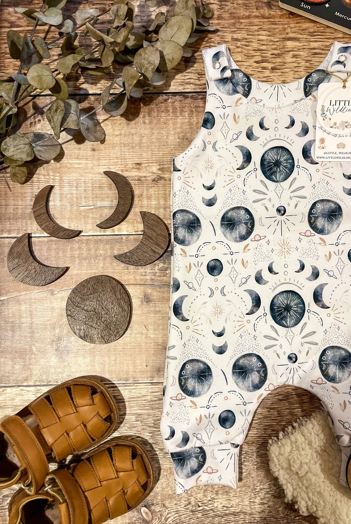 Moon Phases Snood