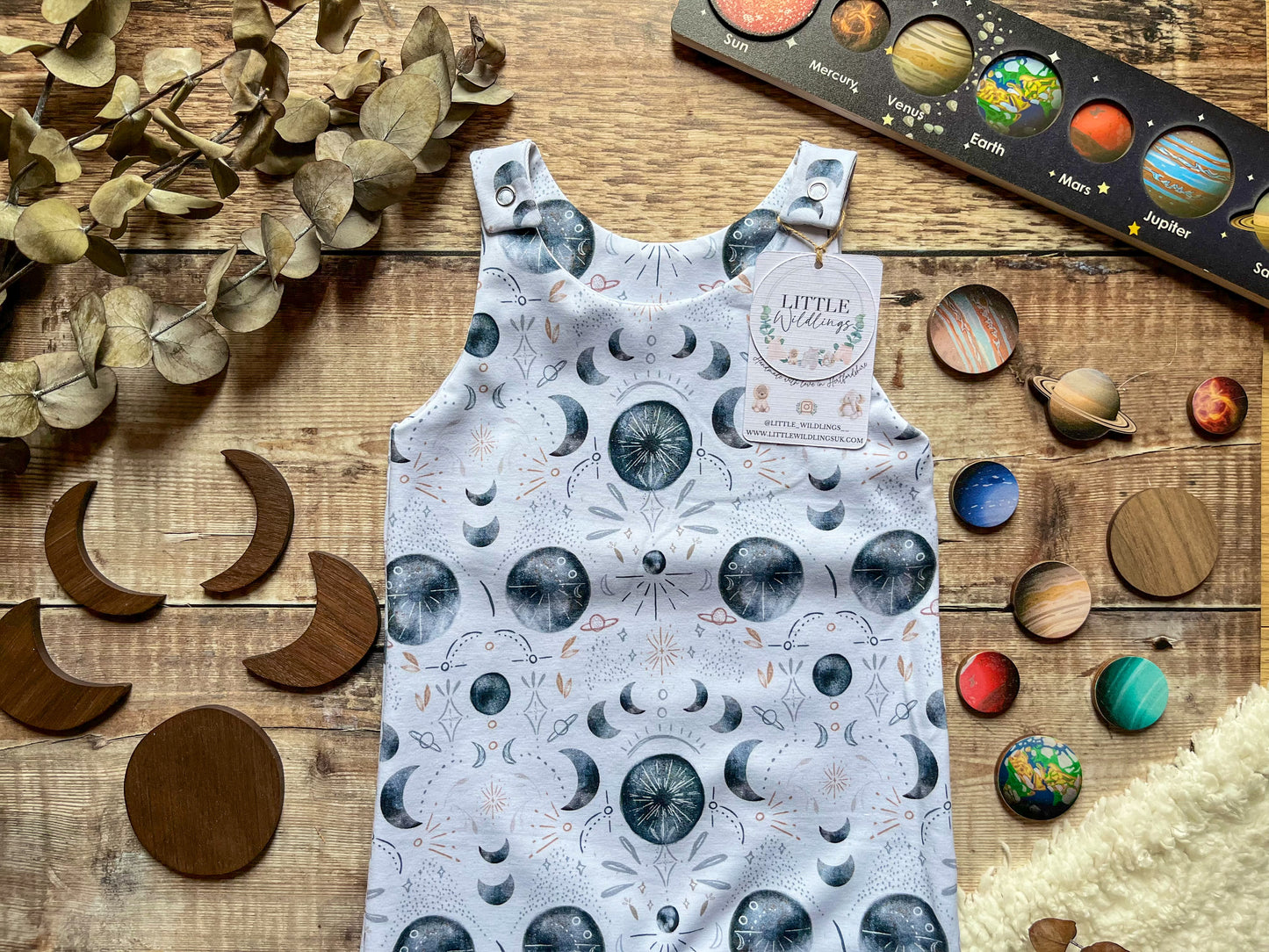 Moon Phases Snood